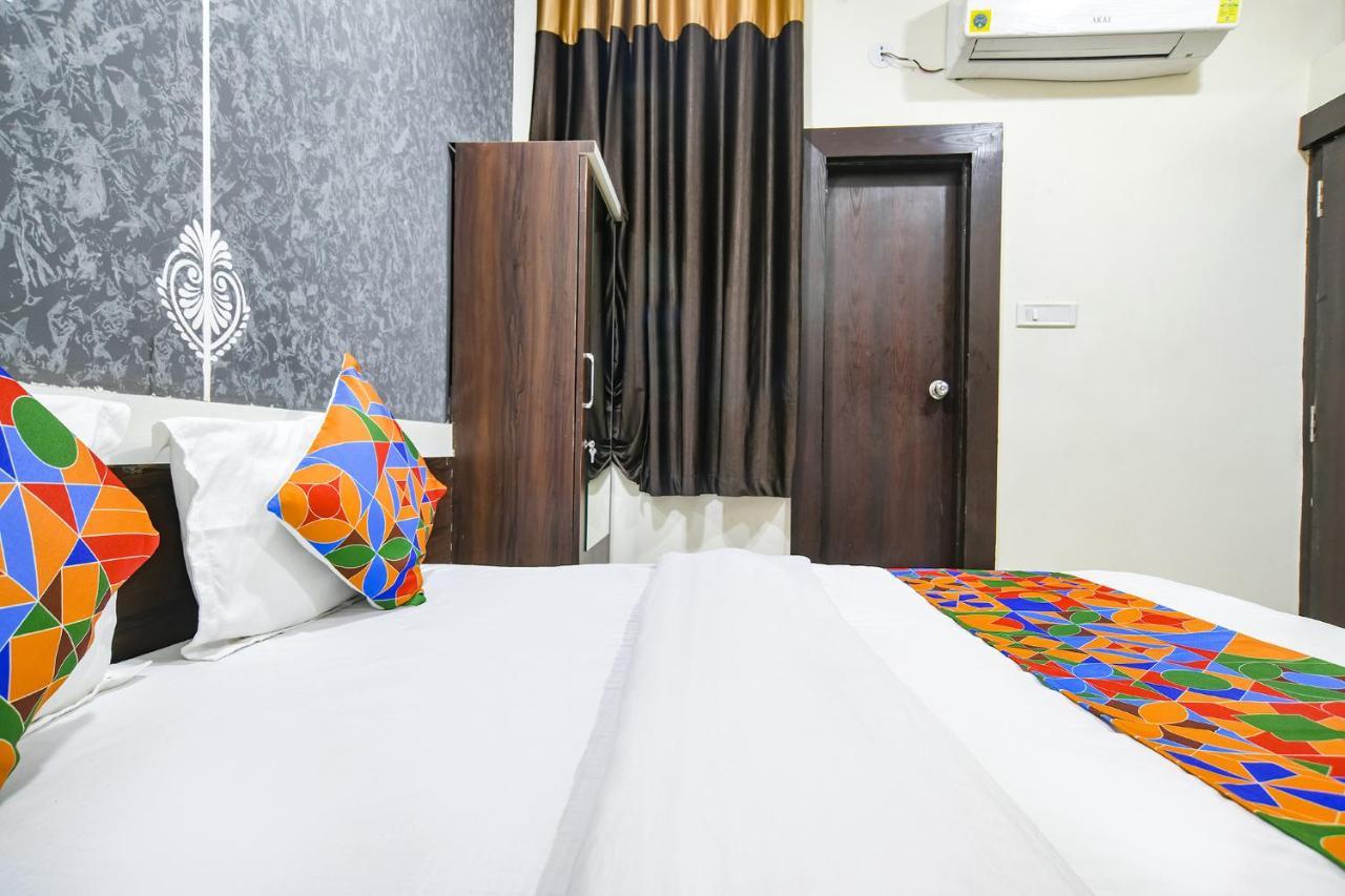 Fabexpress Sp7 Otel Indore Dış mekan fotoğraf